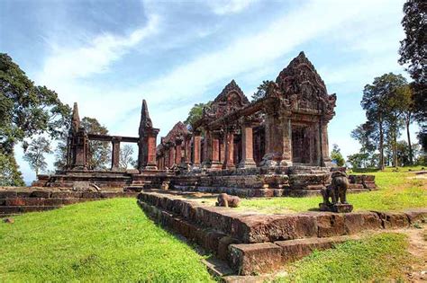 21 Cambodia Landmarks For Your 2024 Bucket List