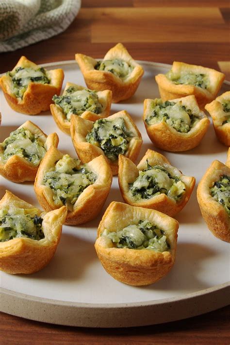 70+ Easy Christmas Appetizer Recipes - Best Holiday Party Appetizers—Delish.com