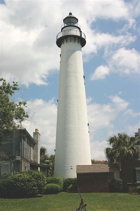 St-Simons-Island-Lighthouse - Jefferson Tours and Charters