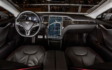 2014 Tesla Model S - Information and photos - MOMENTcar