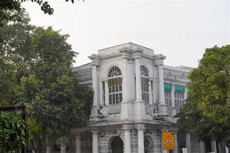 Connaught Place, delhi view image 6784011 Stock Photo at Vecteezy