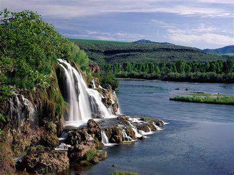 Landscape Fall Creek Falls And Snake River Idaho - Waterfalls Wallpaper