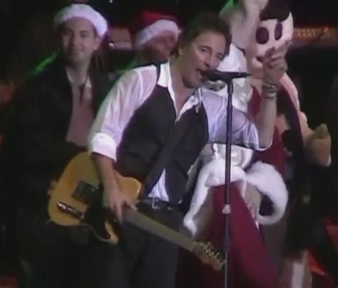 'Santa Claus Is Coming to Town,' Bruce Springsteen and Friends - NJArts ...