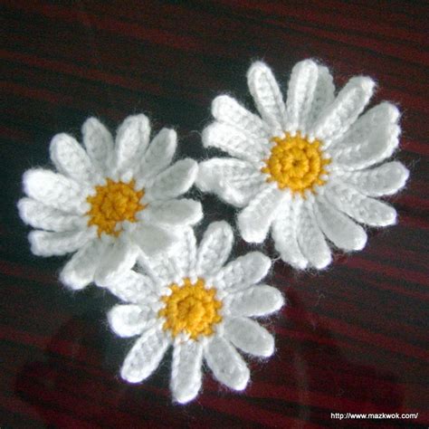 daisy applique