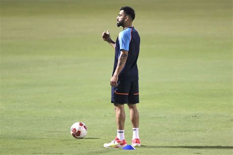 Virat Kohli rocks Instagram, becomes third most followed athlete – ALAM ...