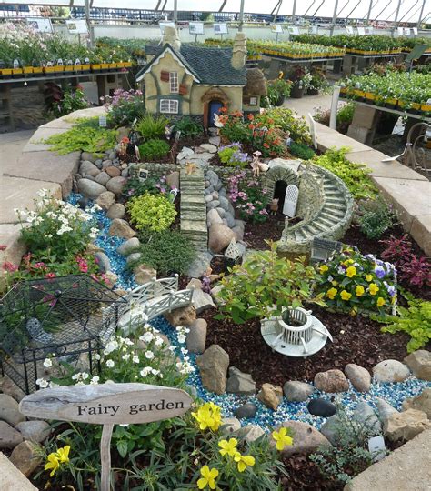 fairy gardens | fairy gardening is a very popular trend in the world of gardening it ...wow ...