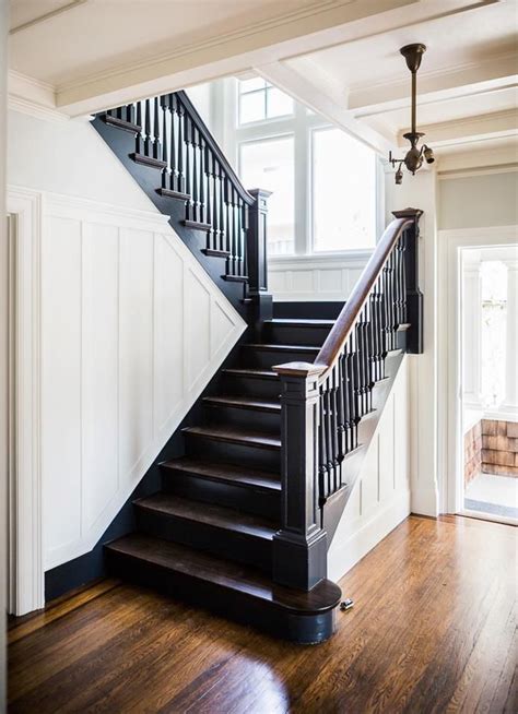 Black stairwell Staircase Runner, Diy Staircase, Staircase Design, Black Stair Railing, Black ...