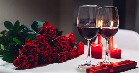 5 Romantic Valentine’s Date Ideas | Valentine Day Limo Service