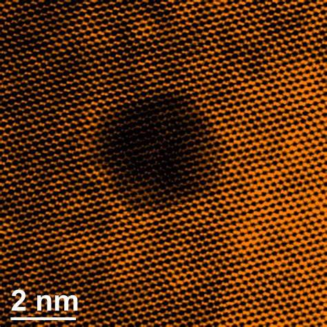 Carbon atoms in diamond under an electron microscope : r/interestingasfuck