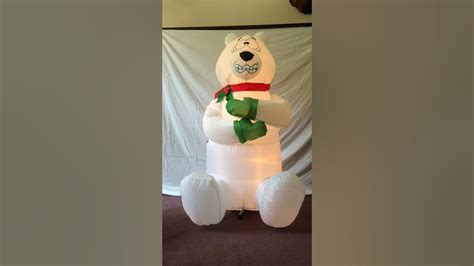 Gemmy Inflatable Shivering Polar Bear - YouTube