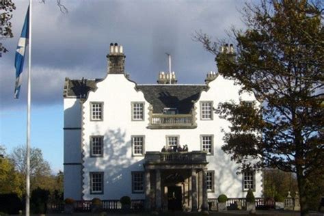 Prestonfield House in Edinburgh Offers Luxury, Historic Setting