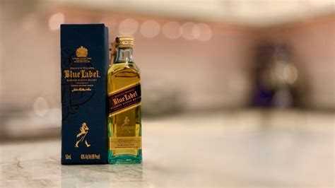 Whisky Review – Johnnie Walker Blue Label – It's just the booze dancing…