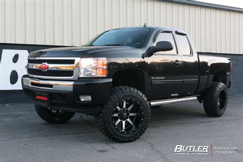 Chevrolet Silverado with 20in Fuel Maverick Wheels exclusively from ...