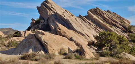 Peter And Evie - Travel blog: Jan 15 - Vasquez Rocks Natural Area Park ...