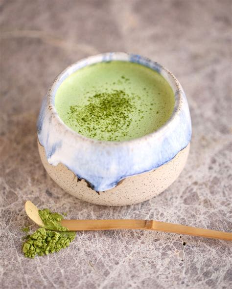 How To Make Matcha Tea Recipe - The Healthy Chef