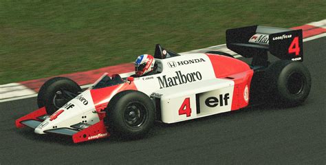 Marlboro-Honda Formula 1 car out on track, late 1980s. : r/granturismo