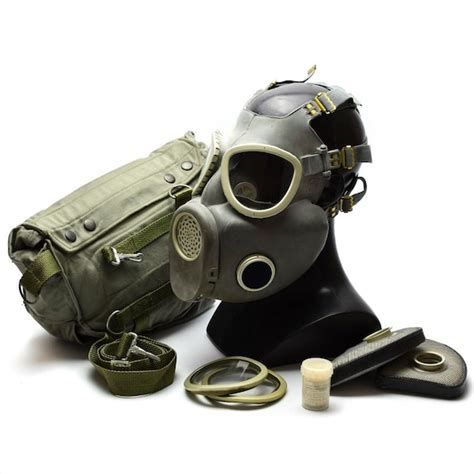 Gas Masks Genuine Polish Army Surplus NOS MP4 Respiratory Gas Mask NBC ...