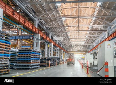 Modern industrial warehouse inside hi-res stock photography and images ...