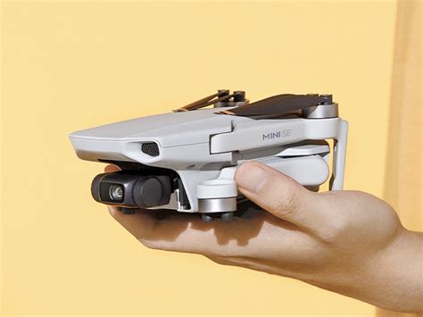 DJI Mini SE compact camera drone weighs less than a smartphone and has a 3-axis gimbal » Gadget Flow