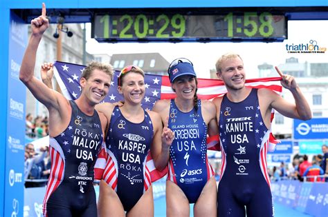 United States win first Mixed Relay World title • World Triathlon