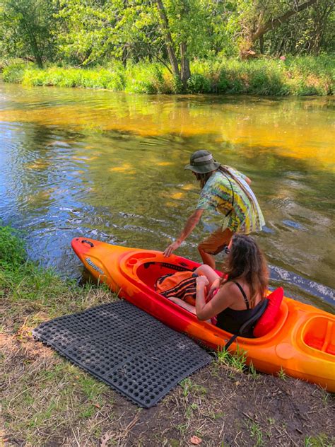 Yahara River kayaking adventure near Janesville, Wisconsin