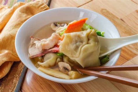 Subgum Wonton Soup Recipe | Food14