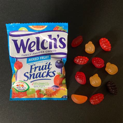 Welch's Fruit 'N Yogurt And Mixed Fruit Snacks | A Very Sweet Blog