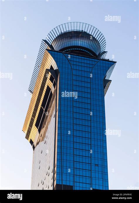 Dubai, UAE - 05.15.2021 - The palm tower Stock Photo - Alamy