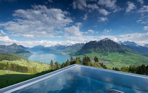 Die schönsten Infinity Pools in den Alpen