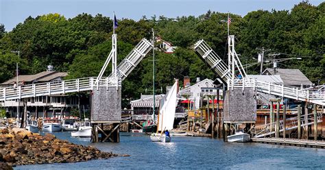 ogunquit maine restaurants open - Zora Rosas