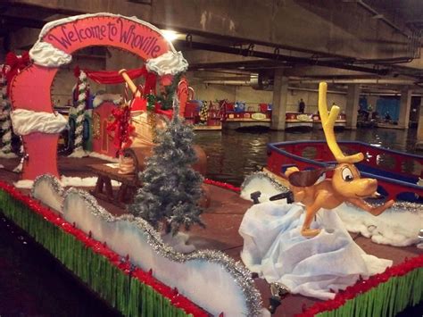 Paseo Del Rio Getting Ready For Annual Christmas River Parade | Whoville christmas, Christmas ...