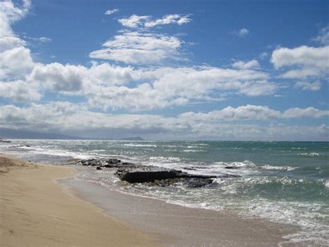 Nimitz Beach - Oahu | Only In Hawaii