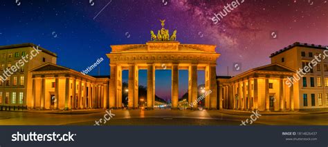 9,366 Brandenburg Gate Tor Images, Stock Photos & Vectors | Shutterstock