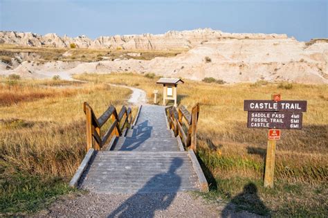 The Castle Trail: One of the Best Hikes in Badlands National Park – Earth Trekkers