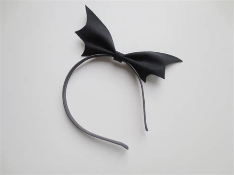 Black Bat Headband // Gothic Headband // Bat Wing Headband // - Etsy Canada