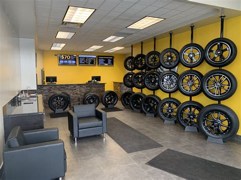 Saint's Tyre Shop, Saint Peter (+1 246-422-1098)