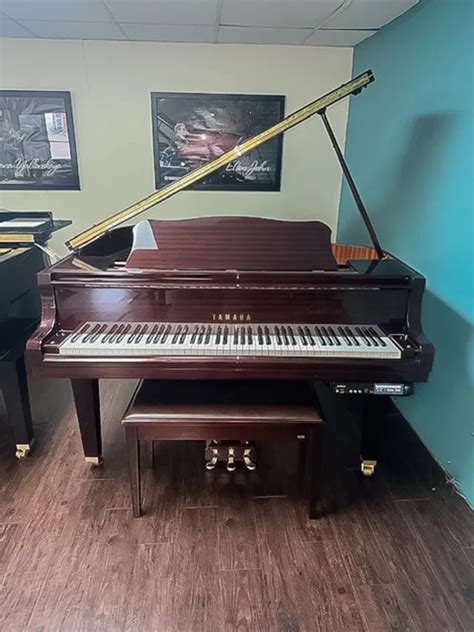 Used Piano: 2008 Yamaha Disklavier - Valley Keyboards