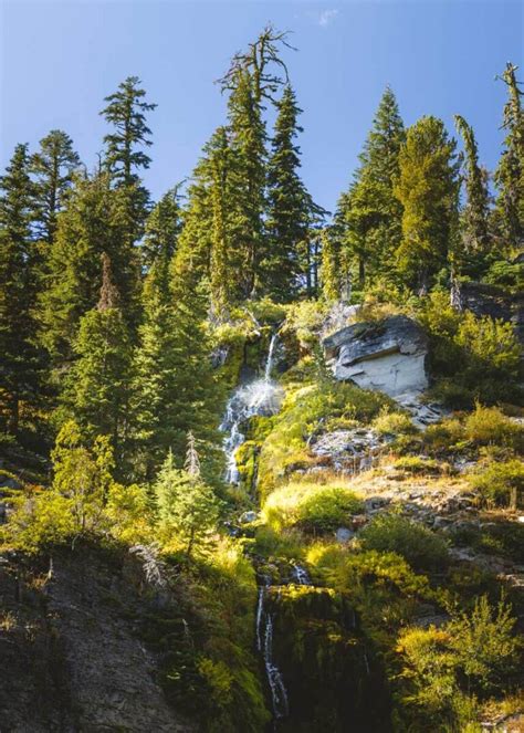 10 Waterfalls Near Klamath Falls You've Got to See!