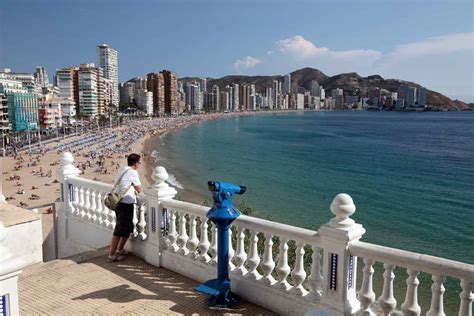 Levante beach in Benidorm: What to do and see | Tripkay