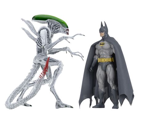 Toy Fair 2017 - NECA Batman vs Joker Alien 2-Pack - The Toyark - News