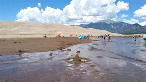 Sand surfing with kids: Top tips