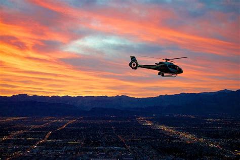 Las Vegas Strip and Hoover Dam Twilight Helicopter Tour 2024