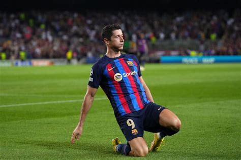 Lewandowski makes hat-trick history with Barcelona in Champions League win - Barca Blaugranes