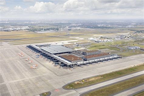 Berlin Brandenburg Airport Willy Brandt / gmp Architects | ArchDaily