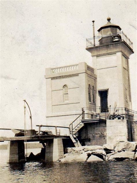 Huntington Harbor Lighthouse, built in 1912. Huntington, New York ...