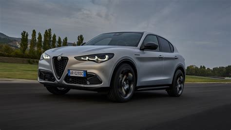 Alfa Romeo 2024 Stelvio Reviews - Merle Stevana