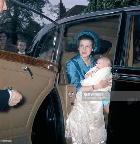 Princess alexandra with her son james returning to thatched house – Artofit