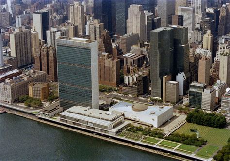 Gallery of AD Classics: United Nations / Wallace K. Harrison - 2