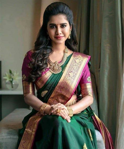 Green Kanchipuram silk saree and blouse for women, indian saree, saree ...