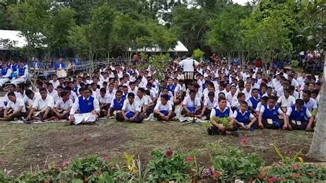 Tupou College Toloa performance for the Duke and Dutchess of Sussex ...